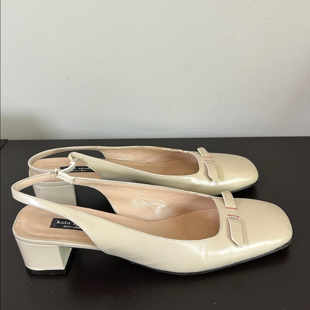 Kate Spade Slingback Heel Tan Bow Square Toe Logo Leather Made in Italy Sz 8 - Picture 4 of 10